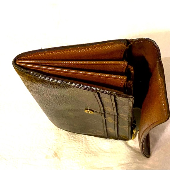 Louis Vuitton Monogram Portefeiulle Sarah
Long Bifold Wallet. 2007 France. - Picture 7 of 15